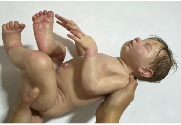 Corpo inteiro de bebê reborn em vinil com pintura realista